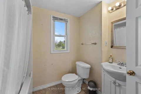 3567 Maple Grove Road, ON L1C 3K4