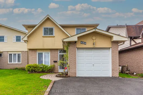 600 Stonebridge Lane, Pickering, ON L1W 3B3