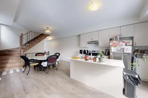 777 Kootenay Path, Oshawa, ON L1H 0A7