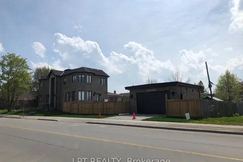386 Kennedy Road, ON M1K 2A6