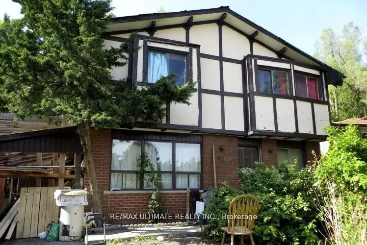 40 Stanland Drive, Toronto, ON M1M 2G4