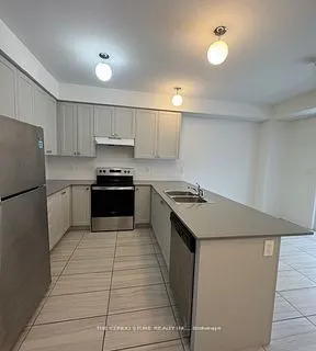 35 Steamboat Way, Whitby, ON L1N 0M6