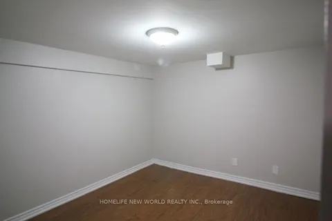 51 Groveleaf Road, Toronto, ON M1S 4X5