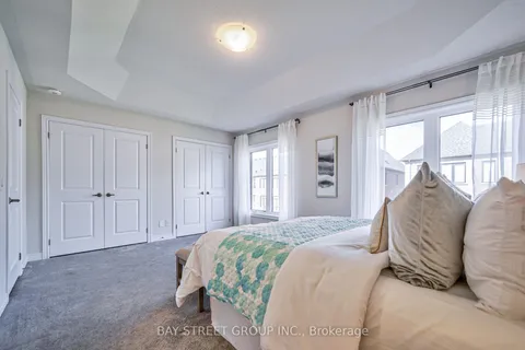 86 Dorian Drive, Whitby, ON L1P 0L6