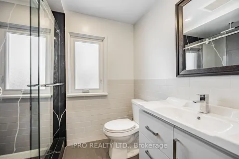 55 Lilian Drive, Toronto, ON M1R 3W2