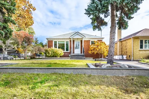 55 Lilian Drive, Toronto, ON M1R 3W2