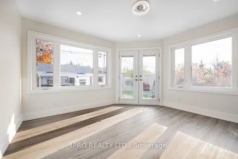 55 Lilian Drive, Toronto, ON M1R 3W2