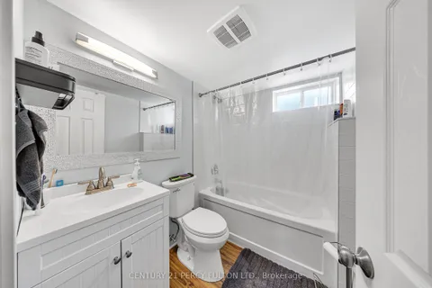 893 Douglas Avenue, ON L1W 1N7