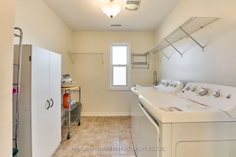14 Flora Drive, Toronto, ON M1P 1A3