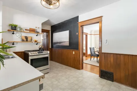 1742 Lane Street, Pickering, ON L1Y 1B6