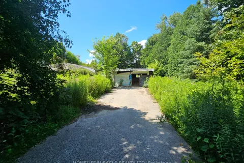 346 Taunton Road, ON L1T 4S9