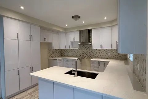 697 Audley Road, Ajax, ON L1Z 0T7