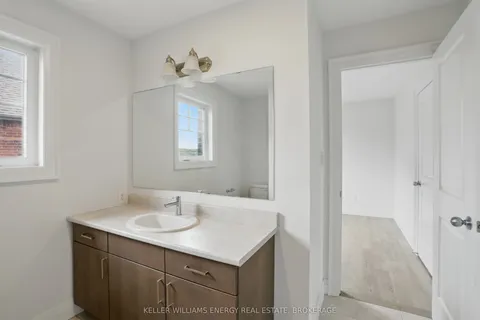 30 Higham Place, Clarington, ON L1C 7G5