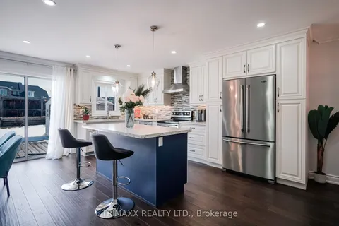 92 Hartrick Place, ON L1R 2C3