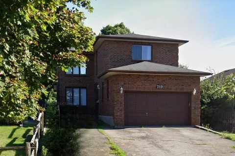 719 Keates Avenue, Oshawa, ON L1H 7Y3