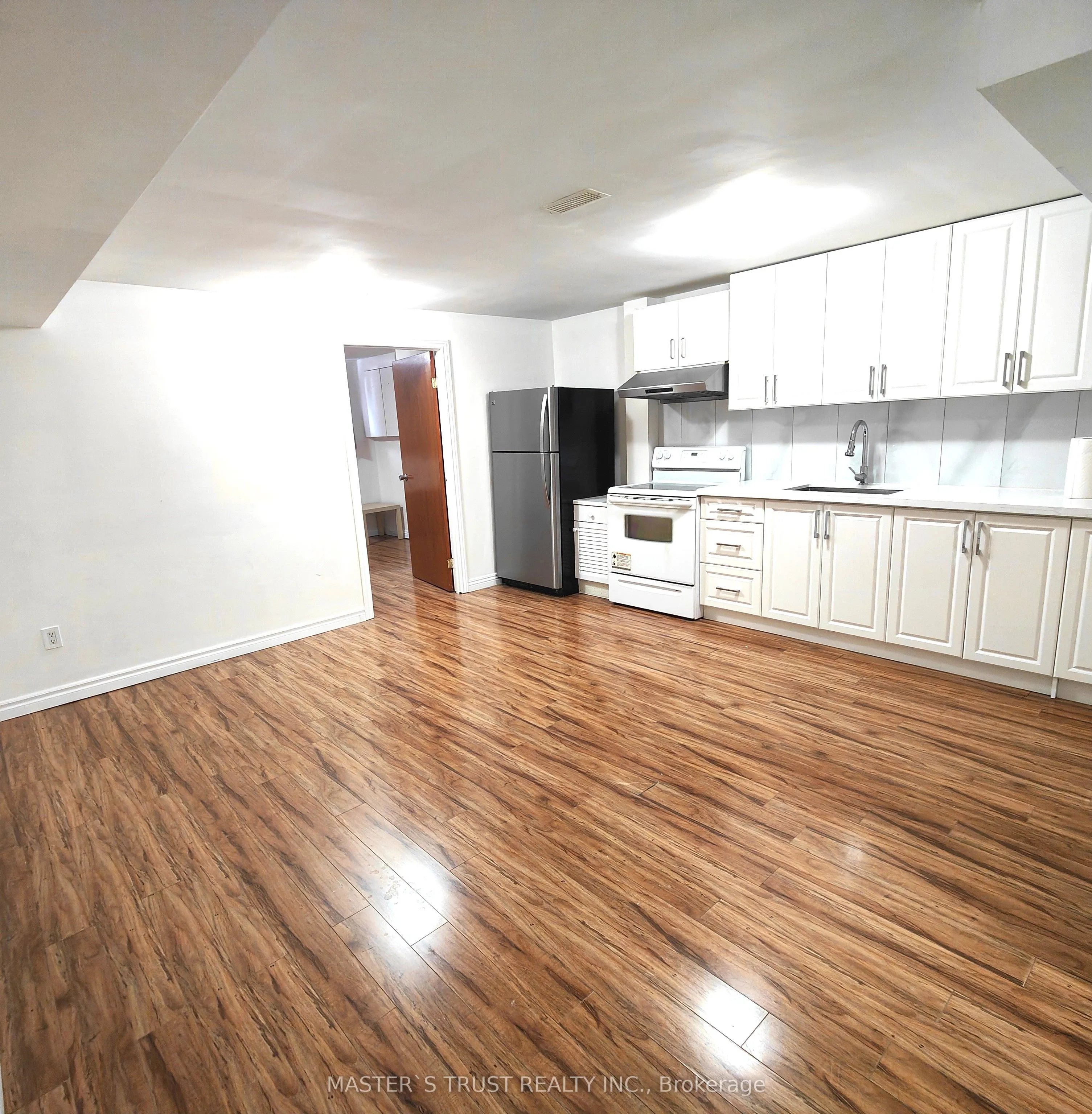 185 Simpson Avenue, Toronto, ON M4K 1A5