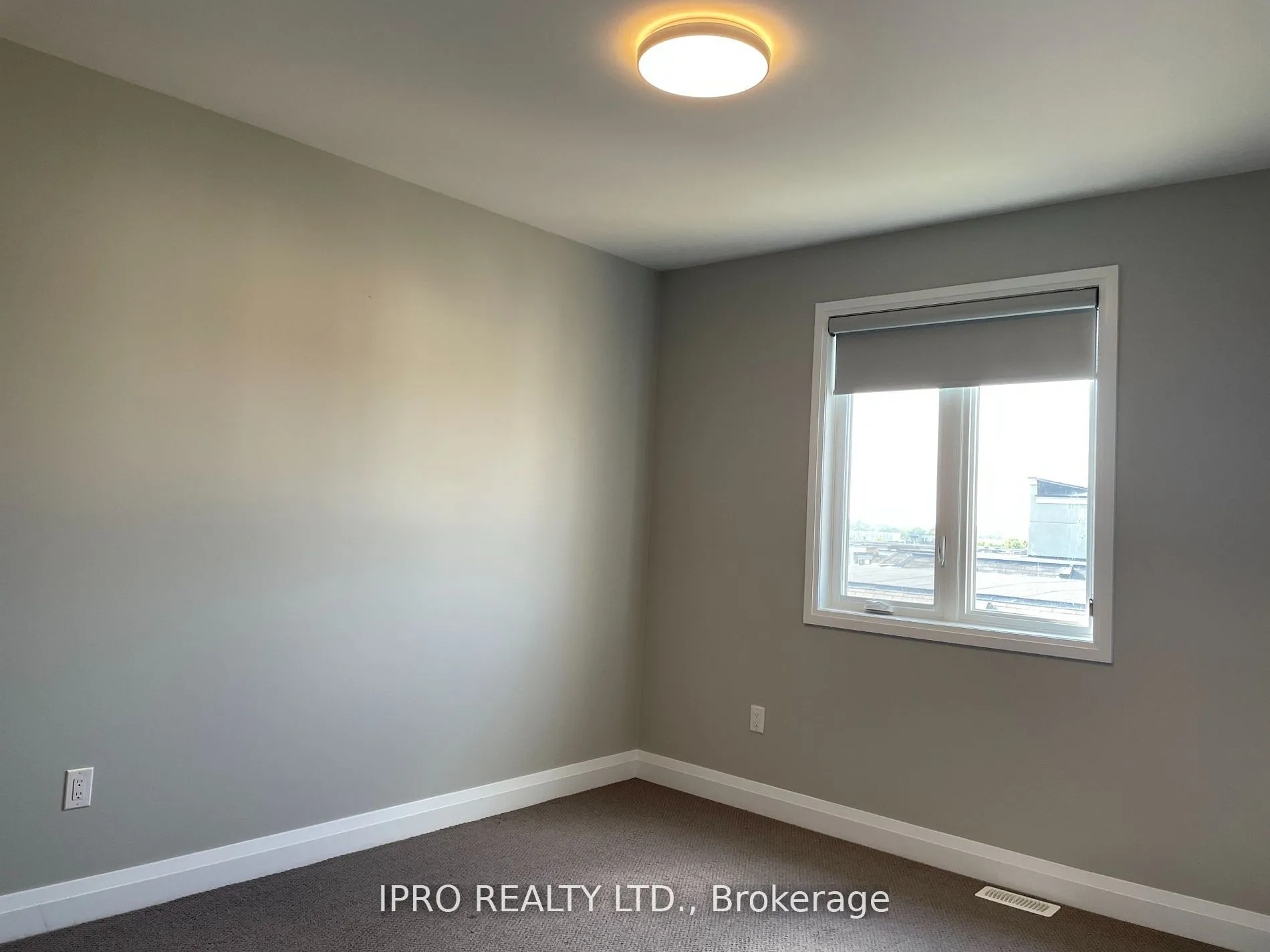 215 Port Darlington Road, ON L1C 4A7