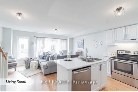 33 Queen Alexandra Lane, ON L1C 3K7
