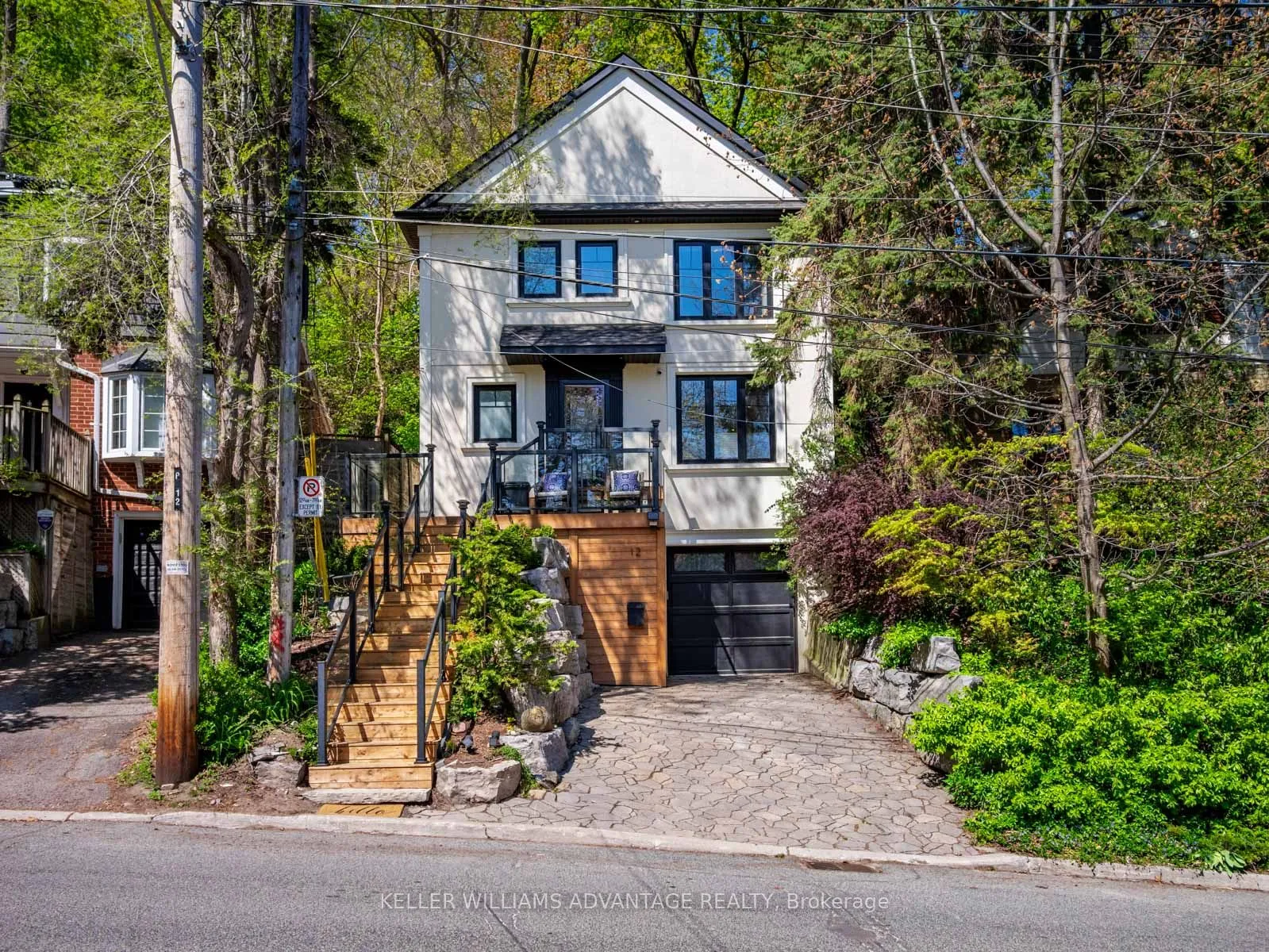 12 Glen Davis Crescent, Toronto, ON M4E 1X5