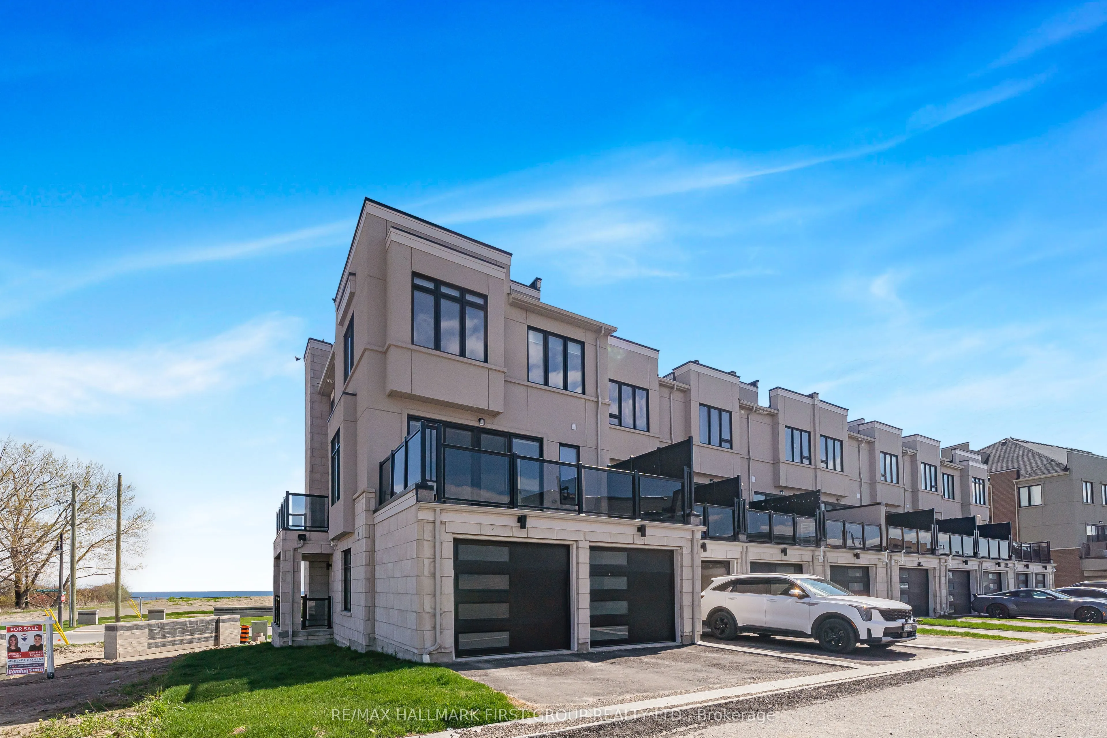 835 Port Darlington Road, ON L1C 3K5