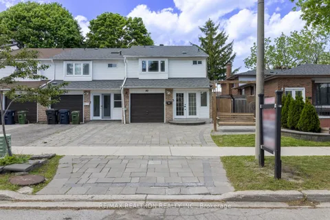 42 Verne Crescent, ON M1B 2X1