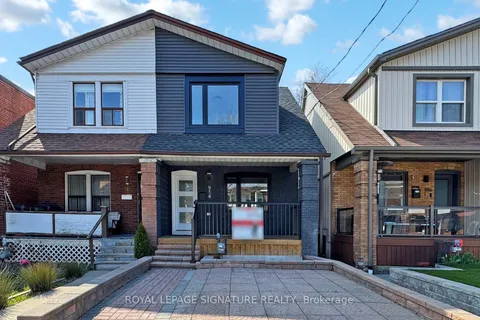 914 Broadview Avenue, ON M4K 2R1