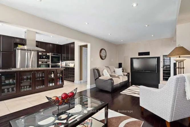 629 Foxwood Trail, ON L1V 4A4