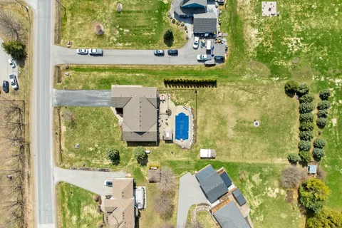 15970 Marsh Hill Road, ON L9L 1Y9