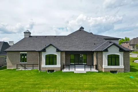 46 Bonnie Brae Court, ON L9L 1V1