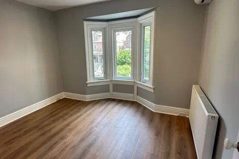 56 Leuty Avenue, ON M4E 2R4