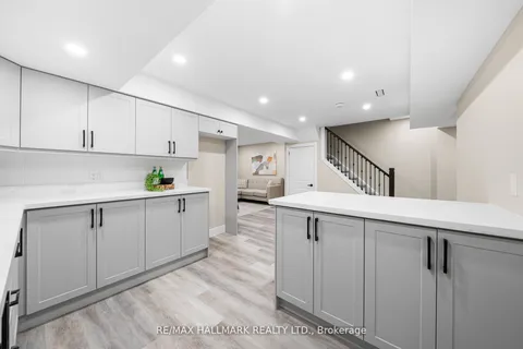 315 Granby Court, ON L1V 7B9