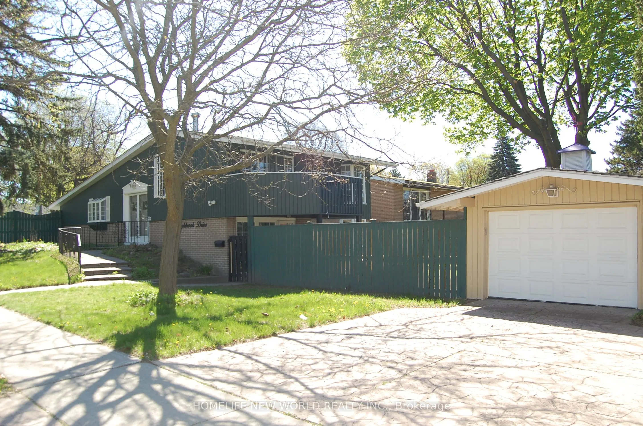 1 Highbrook Drive, ON M1P 3L2