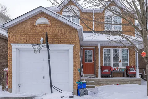 1891 Dalhousie Crescent, ON L1G 8C4
