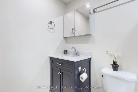 1771 Pharmacy Avenue, ON M1T 1H4