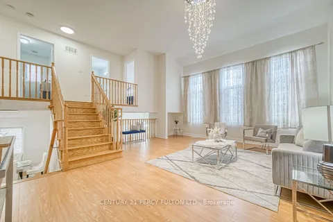 84 Galea Drive, ON L1Z 0J8