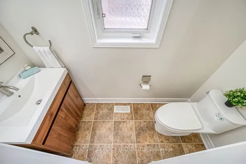 84 Galea Drive, ON L1Z 0J8