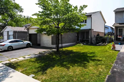 138 Horseley Hill Drive, ON M1B 1W6