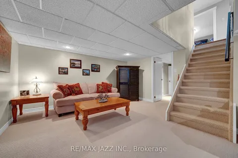 4 Percy Crescent, ON L9L 1B4