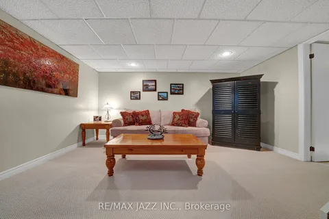 4 Percy Crescent, ON L9L 1B4