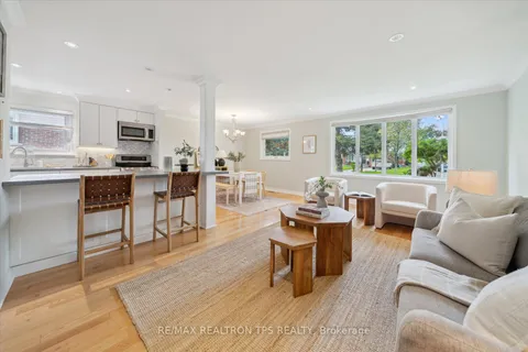 14 Monmouth Court, ON M1H 2T5