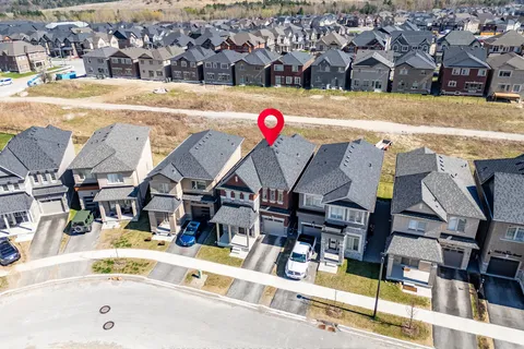 1129 CAMEO Street, Pickering, ON L1X 0L7