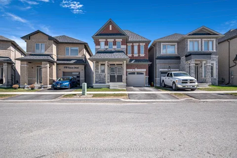 1129 CAMEO Street, Pickering, ON L1X 0L7