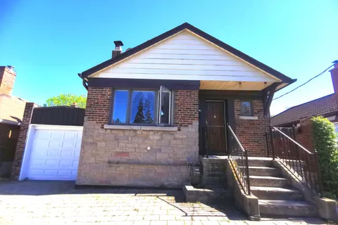 623 O' Connor Drive, ON M4C 3A5