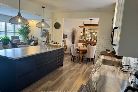 421 Ridgeway Avenue, ON L1J 2V8