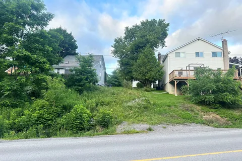 16 Mill Street, ON L0A 1E0