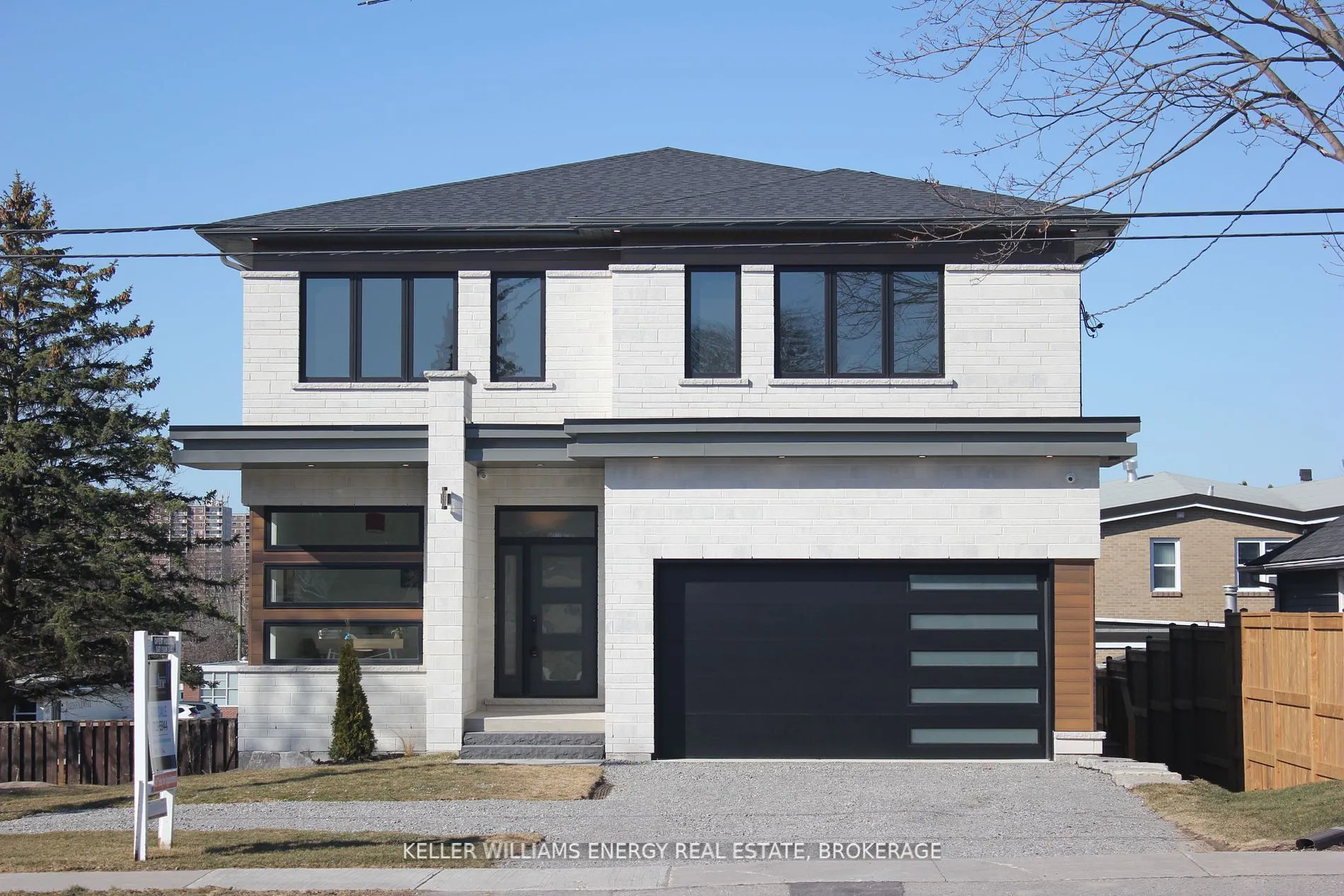 120B Cochrane Street, ON L1N 5H8