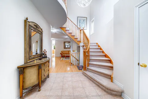 31 Acara Court, ON M1T 3W9