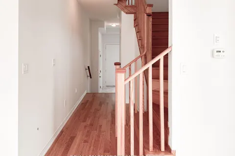 21 Sorbara Way, ON L1M 0M4