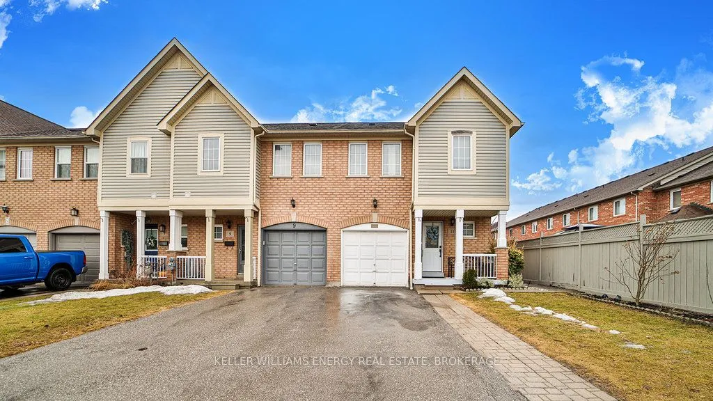 11 Plantation Court, ON L1P 1R2