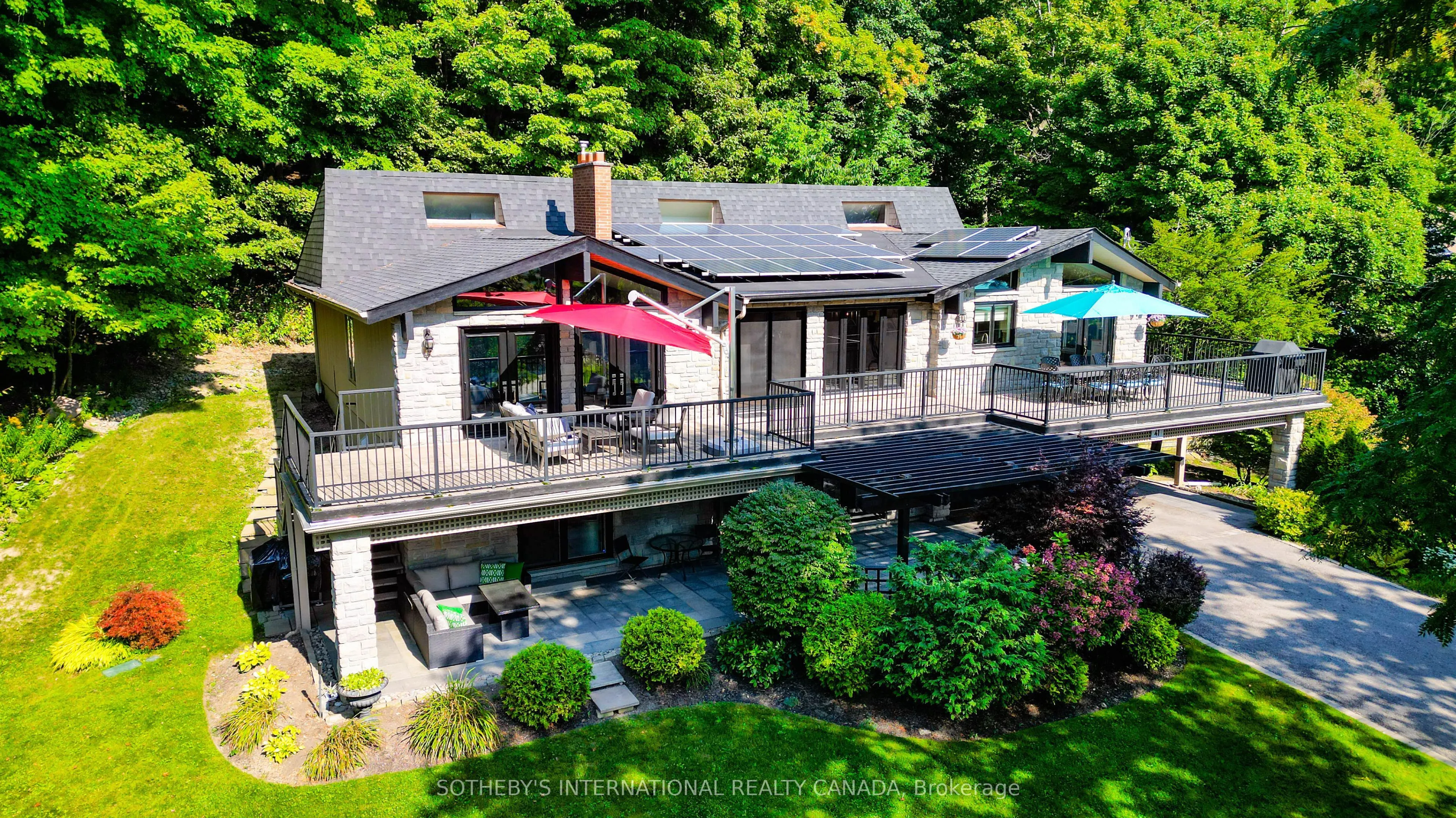 41 MeadowCliffe Drive, ON M1M 2X8